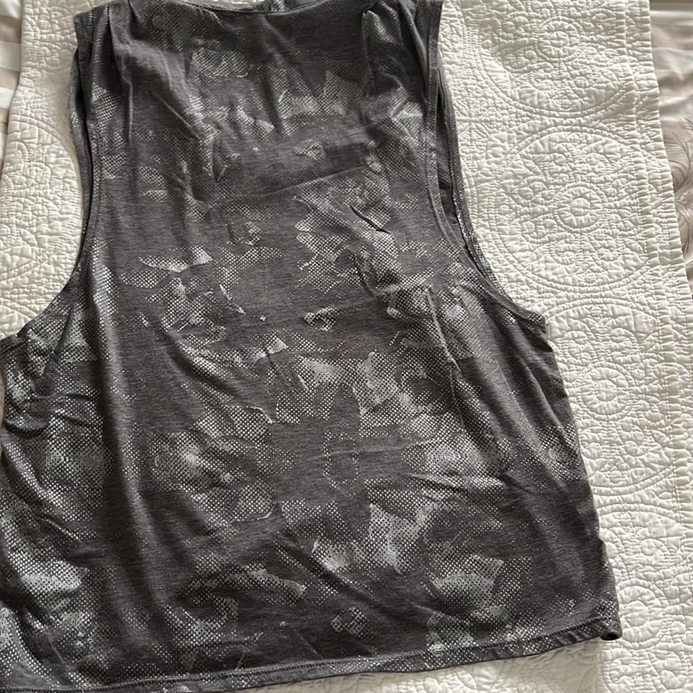 Fabletics Tank top - Picture 2 of 5